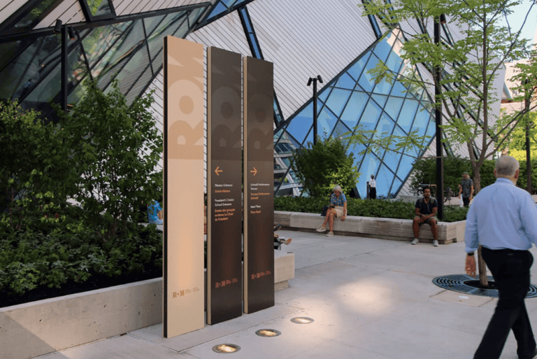 Royal Ontario Museum (ROM)