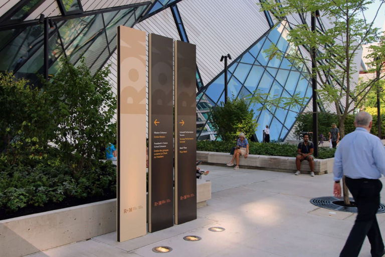 Royal Ontario Museum (ROM)